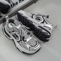 Men Gradient Silver Chunky Sneakers Mesh Breathable Platform Shoes Non Slip Thick Sole Casual Walking Footwear 2 Colors