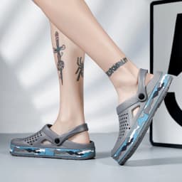 Summer Men Shoes Clogs Slippers Men Garden Flat Sandals Platform Sandals Man Water Shoes Male Sneakers Outdoor Home Slippers