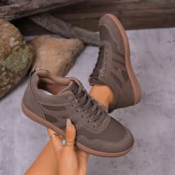 New 2026 Ladies Black Soft-soled Comfortable Sneakers Women's Leisure Joker Walking Shoes Tenis Feminino Zapatillas Mujer