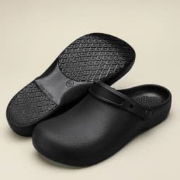 2025 New Fashion Men's Slip-On Half-Mule Closed-Toe Non-Slip Work Shoes Chef Shoes Lightweight Beach Shoes Casual Men's Shoes
