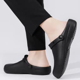 2025 New Fashion Men's Slip-On Half-Mule Closed-Toe Non-Slip Work Shoes Chef Shoes Lightweight Beach Shoes Casual Men's Shoes