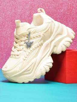 Women's Lightweight 7cm Height-Increasing White Platform Trendy Versatile Fashion Casual Vulcanized Shoes with Silver Butterfly Decoration and Chain Accessory, High Platform Trendy Versatile White Women's Comfortable Soft-Soled Shock-Absorbing Non-Slip Vulcanized Shoes, Summer Breathable Quick-Dry Mesh Sandals for Daily Walking, Fitness, and Work, White Shoes