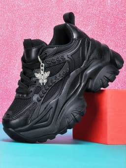 Women's Lightweight 7cm Height-Increasing White Platform Trendy Versatile Fashion Casual Vulcanized Shoes with Silver Butterfly Decoration and Chain Accessory, High Platform Trendy Versatile White Women's Comfortable Soft-Soled Shock-Absorbing Non-Slip Vulcanized Shoes, Summer Breathable Quick-Dry Mesh Sandals for Daily Walking, Fitness, and Work, White Shoes