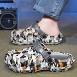2026 Men Hole Clogs Slippers Men Garden Shoes For Men Arch Support Slides Summer Fashion Beach Slippers Non-slip EVA Slippers