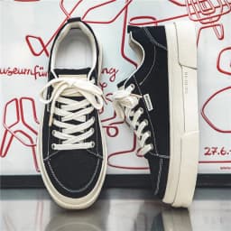 Spring New Men's Breathable Casual Thick-Soled Low-Top Fashion Versatile Black Basic Canvas Shoes Trendy Skateboard Shoes Suitable for Outdoor Sports and Daily Wear