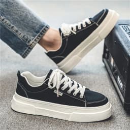 Spring New Men's Breathable Casual Thick-Soled Low-Top Fashion Versatile Black Basic Canvas Shoes Trendy Skateboard Shoes Suitable for Outdoor Sports and Daily Wear