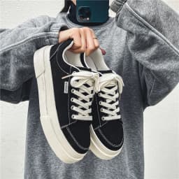 Spring New Men's Breathable Casual Thick-Soled Low-Top Fashion Versatile Black Basic Canvas Shoes Trendy Skateboard Shoes Suitable for Outdoor Sports and Daily Wear