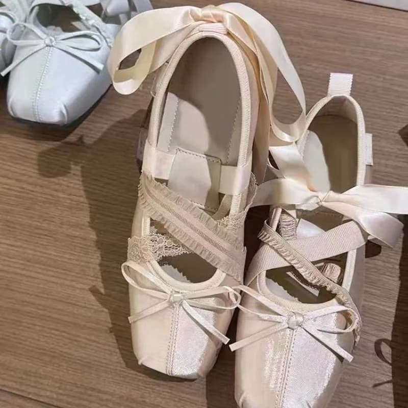 Mary Jane Premium Silver Satin Square Toe Lace-Up Mary Jane Shoes 2026 New Single Shoes