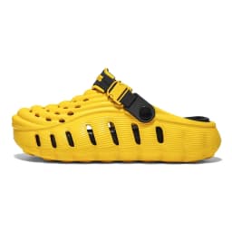 2026 NEW Men Clogs Sandals Summer Outdoor Garden Clogs Hole Shoes Male Casual Shoes Water Shoes Comfort Home Soft Slippers