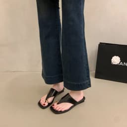 Women's Summer Flat Flip Flops Thong Sandals Square Toe Faux Leather Soft Sole Non Slip Shoes for Beach Vacation Daily Wear