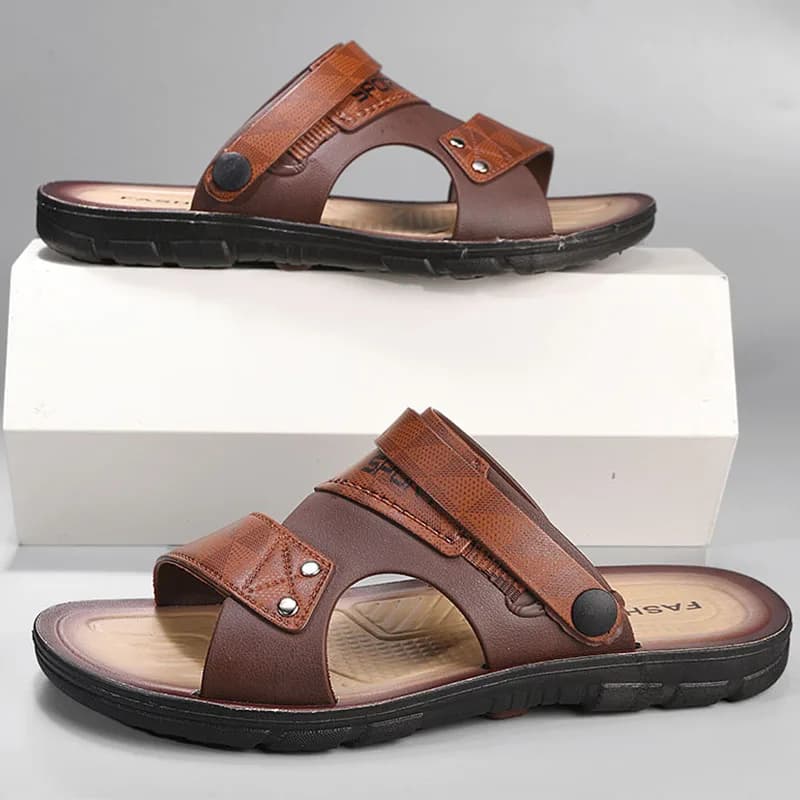 Fashion Casual Men's Sandals Summer Slip On Sandals Men Classic Beach Shoes For Men Outdoor Leather Sandals Male Slippers