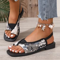 New Summer Women's Genuine Leather Open-Toe Sandals Fashionable Flat Square-Toe Sandals 2026 Retro Outdoor Beach Casual Sandals
