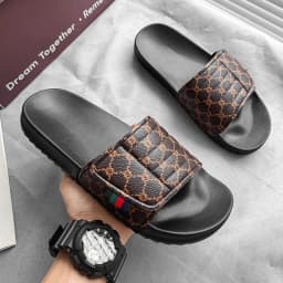 Summer Beach Slippers Men's Fashion Comfortable Breathable Sandals Indoor and Outdoor Sandals Plus Size 46 47