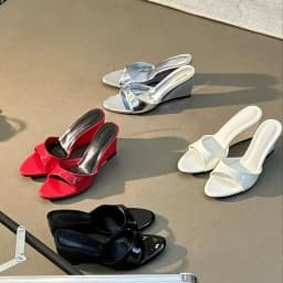 2026 Wedges Heel Women Slippers Comfort Open Toe Slip On Pumps Ladies Outdoor Patent Leather Daily Wear Party Dress Slides