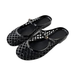 Hollow out jelly shoes with a single toe cap, half trailer, crystal shoes, one foot kick, perforated sandals