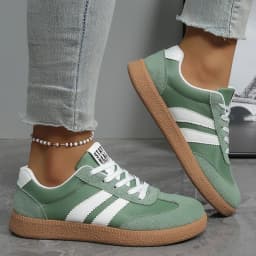 Fashionable and Sexy Plus Size Lace Up Flat Shoes for Women Spring and Autumn New Round Toe Comfortable Casual Sports Shoes