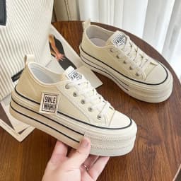 2026 New Women's Black Platform Canvas Sneakers Lace-up Comfortable Shoes Fashion Outdoor Multi-functional Sports Canvas Shoes