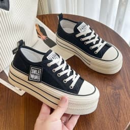 2026 New Women's Black Platform Canvas Sneakers Lace-up Comfortable Shoes Fashion Outdoor Multi-functional Sports Canvas Shoes