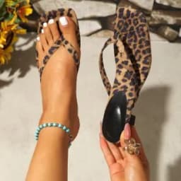 Women Clip Toe Slippers Summer Comfort Low Heel Slides Shoes Ladies Casual Dress Street Style Soft Sole Flip-flops