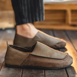 Men's Casual Loafers Fashion Walking Shoes Soft Leather Comfortable Half Slippers Breathable Driving Moccasins Outdoor Lazy Slip