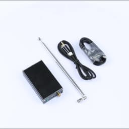 76-108MHz Frequency Band 2000m FM Transmitter 0.5W Digital LCD Display FM Transmitter Audio Stereo 3.5mm Interface USB Type-C 5V