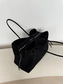 Women's Solid Black Cool Tote Bag 2025 New Fashion Simple Nylon Large Capacity Commuter Double Zipper Compartment HandBags