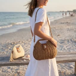 Elegant Straw Woven Shoulder Bag Solid Color Eco-Friendly Boho Crossbody Bag Metal Buckle All-match Wicker Rattan Handbag Beach