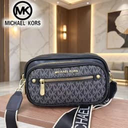 Michael Kors Women's Shoulder Crossbody Bag MK Classic Letter Camera Bag Fashionable and Casual Outdoor Shopping Travel Bag