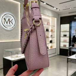 Michael Kors New Ladies' Fashionable Shoulder Bag, MK Business Casual Handbag, High-Quality Leather, Girls' Travel Bag