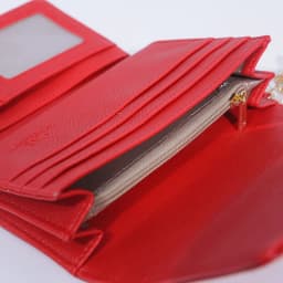 CH Fashion Autumn/Winter Small Wallet 2026 New Solid Color Letter Embossed Male and Female Multi Card Slot Wallet