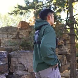 Multi-functional Chest Pack Tactical Vest for Men Hydration Backpack with Gear Holder Running Bag for Marathon Cycling Trekking
