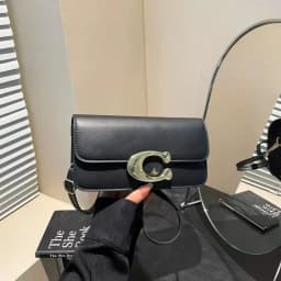 2026 Women's Retro Tofu‑Shaped Small Square Bag, Fashion Versatile High‑Grade Texture Shoulder Crossbody Messenger Purse