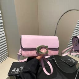 2026 Women's Retro Tofu‑Shaped Small Square Bag, Fashion Versatile High‑Grade Texture Shoulder Crossbody Messenger Purse