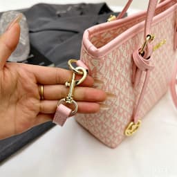Michael Kors Women's Fashion Leisure Large Capacity Light Luxury Mk Tote Bag Letter Handheld Bag Vegetable Basket Bag