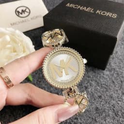 New Women's Michael Kors Simple and Fresh Quartz Watch Pouch, Multifunctional Women's Wristwatch with Storage Bag
