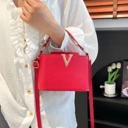 Luxury Women's Tote Bag, Chic V Shaped Stylish Pu Leather Bucket Bag, Top Cover Handbag Women Shoulder Crossbody Bags for Woman