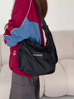 Outdoor Leisure Crossbody Bag Japan Famous Brands Lightweight Waterproof Portable Large Capacity Fashion Versatile Shoulder Bag