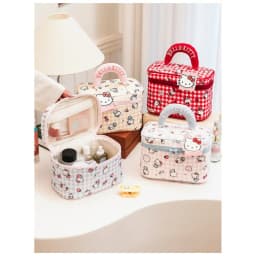 Large-capacity portable storage bag, cute plaid Sanrio Kitty makeup bag, durable canvas makeup storage bag