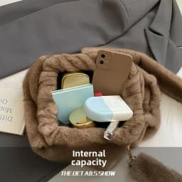 New Comfortable Versatile Texture Top Clutch Bag Women Winter Fluffy Cloud Crossbody Bag Retro Furry Commuting Storage Bag