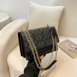 Shoulder Bag Crossbody Purse for Women, Snake Print PU Leather Flap Handbag with Chain Strap, Elegant Cute Ladies Daily Bag