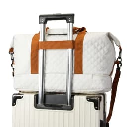 Convenient Shoe Pocket Motorbike Travel Bag Quilted Fabric, Lightweight Carry-on Duffle for Outdoor Weekend Short Trips