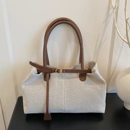 Retro Large Capacity Shoulder Tote Bag for Women Durable Material Travel Commuter Handbag Suitable for Fitness Swimming Shopping
