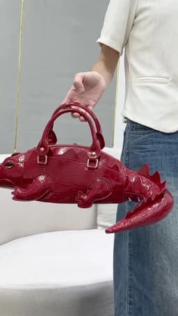 New Trendy Crocodile Shape Handbag for Women, Europe and America Fashion Tote Designer Female Casual Shoulder Crossbody Bag Ins