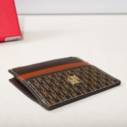 Portable Women's Wallet Exquisite Urine Decoration Durable and Elegant Brand Design Letter Decoration Zipper Card Bag