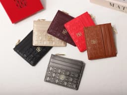Portable Women's Wallet Exquisite Urine Decoration Durable and Elegant Brand Design Letter Decoration Zipper Card Bag