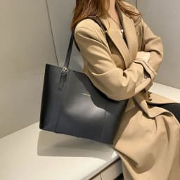 Minimalist Tote Bag with Detachable Inner Pouch Gold Hardware Large Capacity Shoulder Purse for Women Commuter Work Handbag