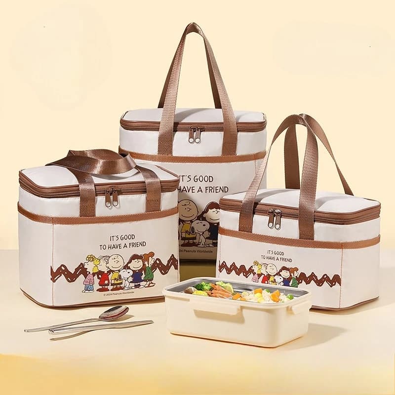 Snoopy Bento Lunch Bag, Insulated Tote with Thickened Foil, Perfect for Office Workers Bringing Lunch, Students, or Camping