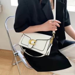 Caviar Grain Small Square Crossbody Bag, Minimalist Fashion Portable Women's Daily Shoulder Purse for Everyday Use