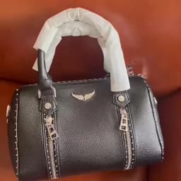 2026 Vintage Classic Leather Bag For Women Elegant Solid Color Commuter Purse Best Superstar Show Unique Casual Design