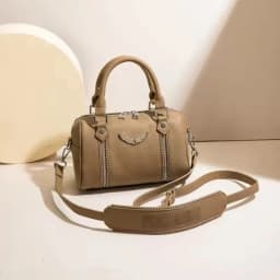 2026 Vintage Classic Leather Bag For Women Elegant Solid Color Commuter Purse Best Superstar Show Unique Casual Design